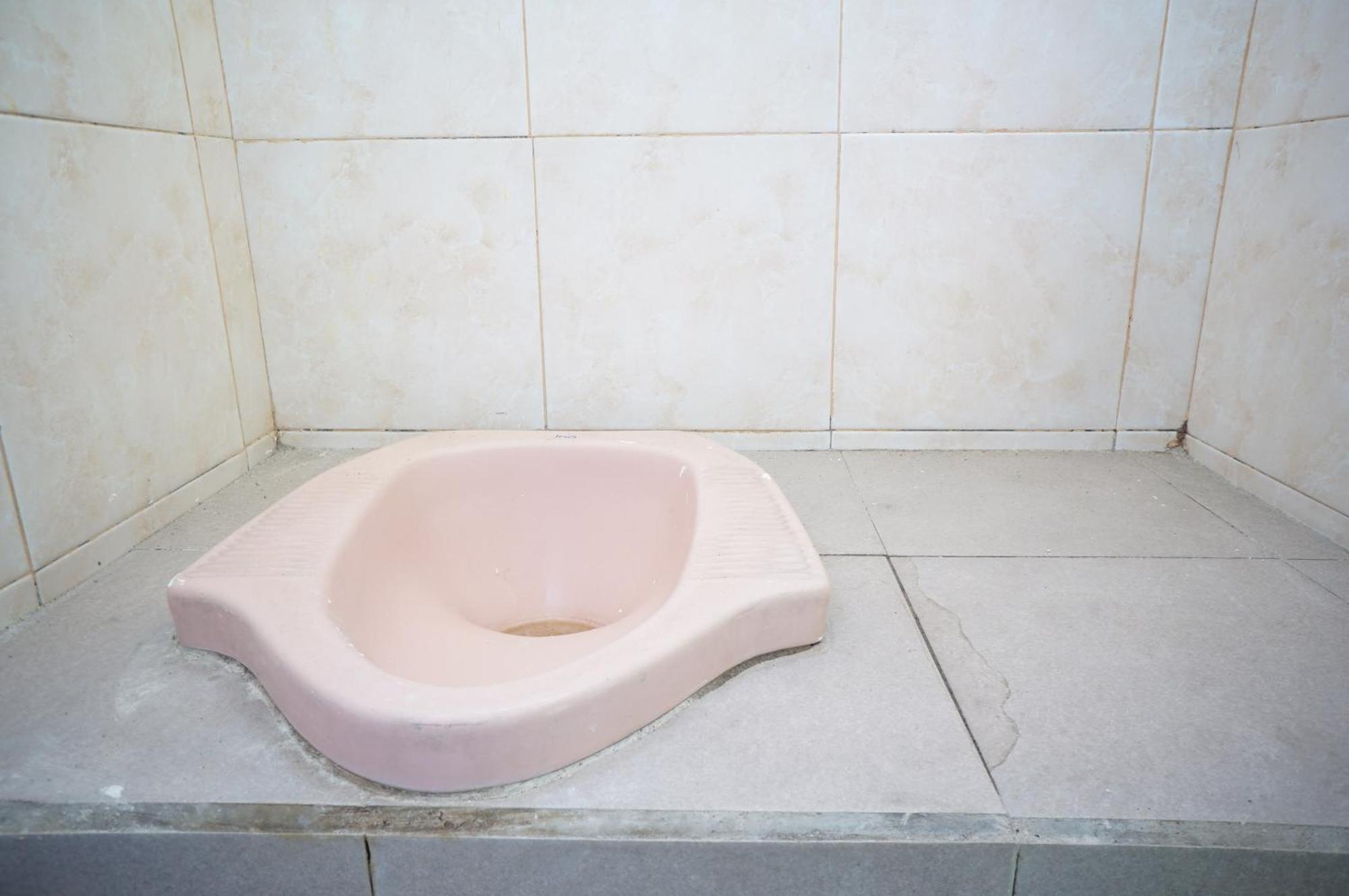Spot On 93611 Kost Pak Suyatno Syariah 2 Hotel Ponorogo Buitenkant foto